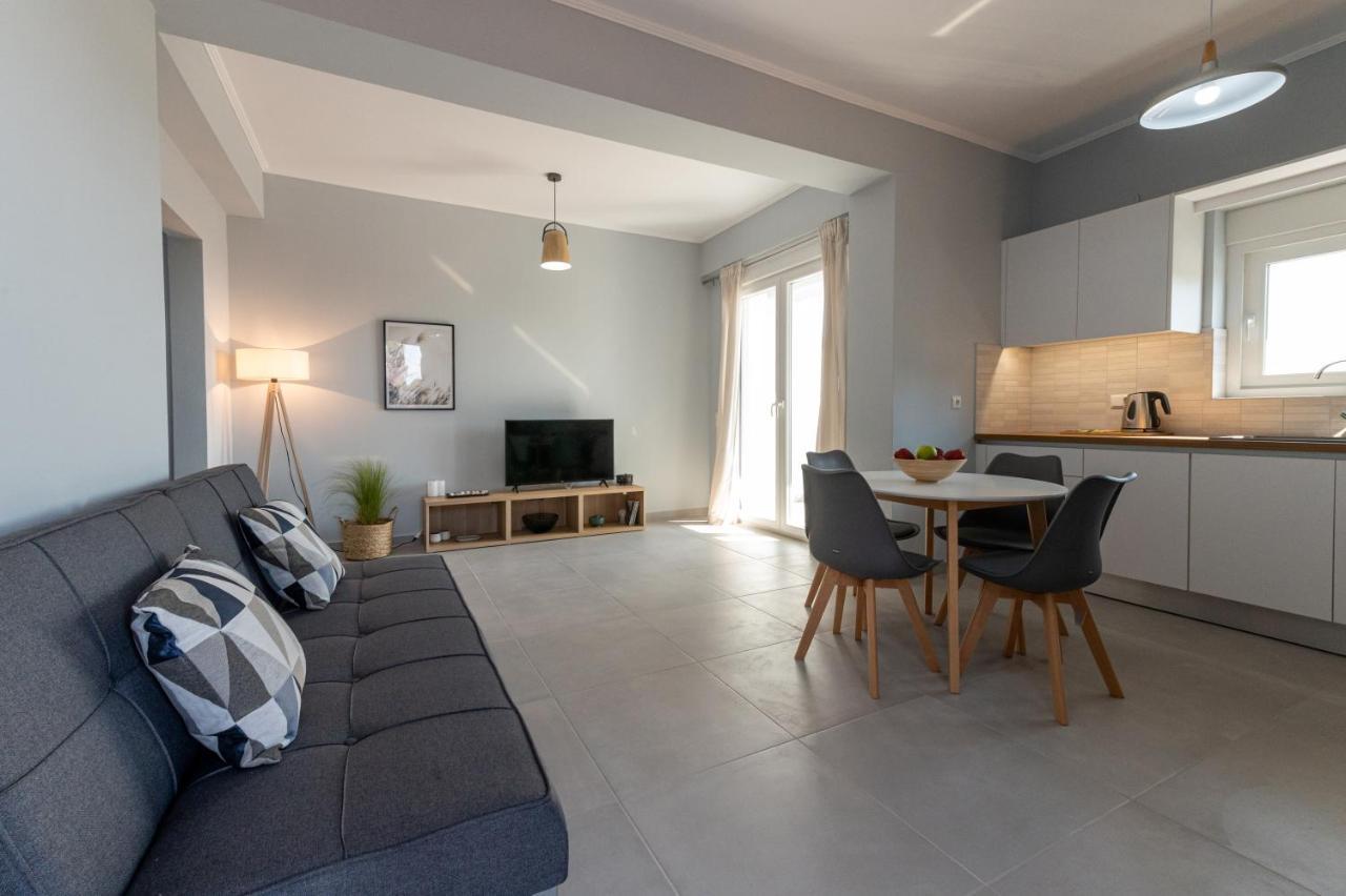 Rizes Seaside Homes Vromonerion Ngoại thất bức ảnh