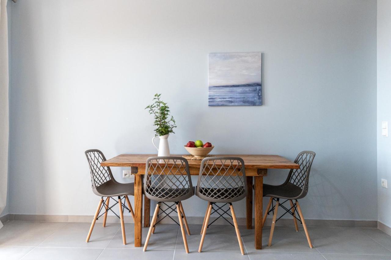 Rizes Seaside Homes Vromonerion Ngoại thất bức ảnh